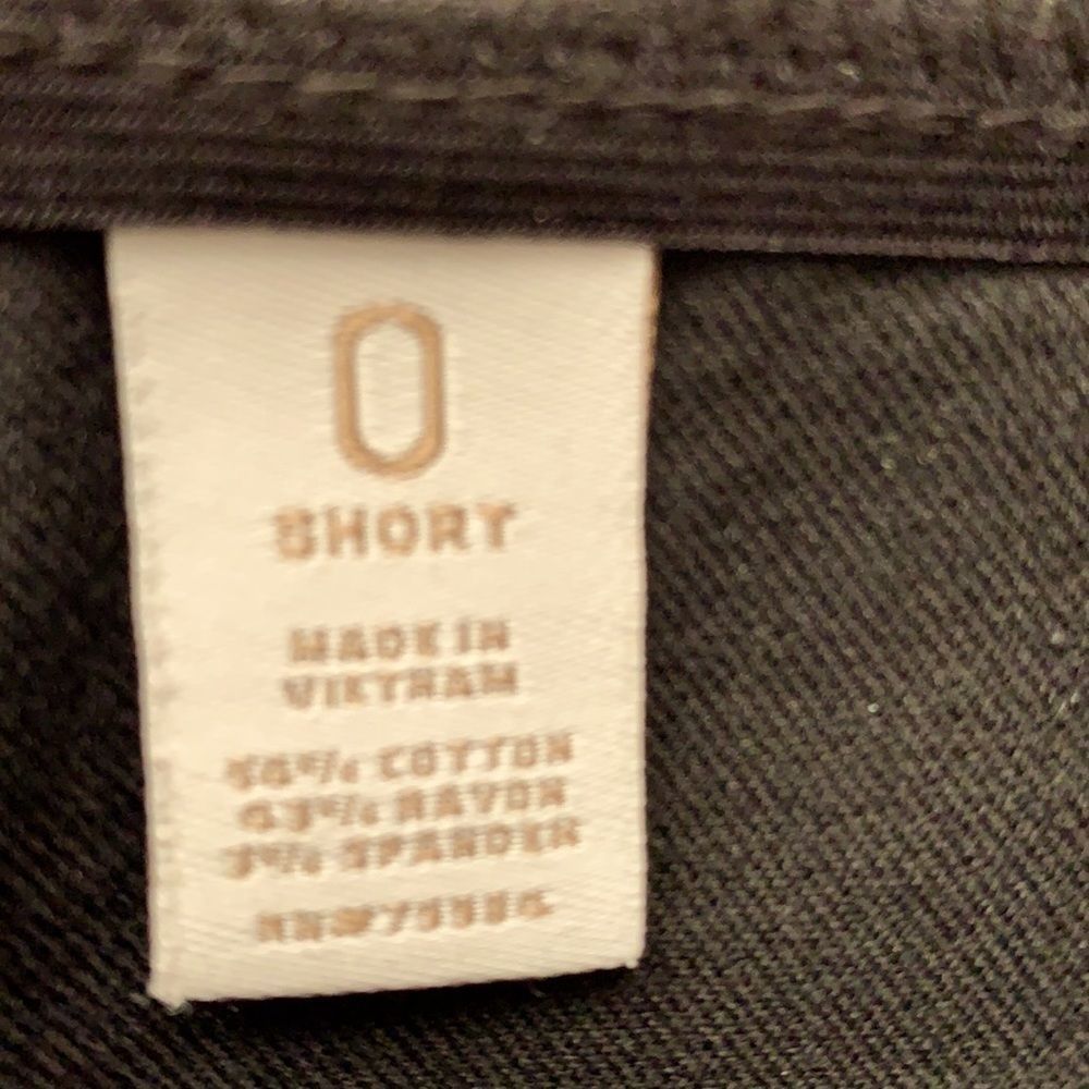 EUC Chico’s Black jeans size 0 short - Picture 5 of 6